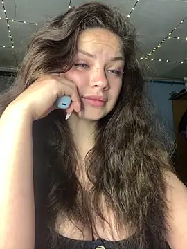 Sweeeeet Candy online show from April 21, 2026, 2:51 am