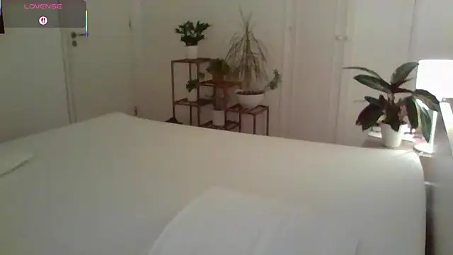 yournextdoorhottie online show from March 23, 2026, 9:25 pm