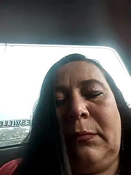 sara pineros online show from February 22, 2025, 10:20 pm