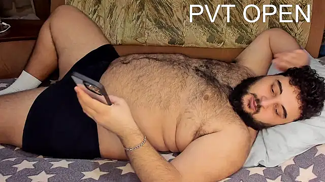 Snapshot of teddy_alan chatting on February 26, 2025, 5:00 pm teddy alan online show from February 26, 2025, 5:00 pm