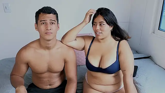 Snapshot of hot69temptation_ chatting on October 20, 2025, 3:45 pm hot69temptation online show from October 20, 2025, 3:45 pm