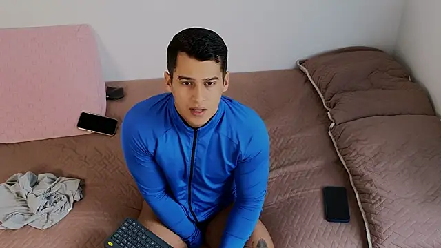 Snapshot of hot69temptation_ chatting on October 1, 2025, 2:21 pm hot69temptation online show from October 1, 2025, 2:21 pm