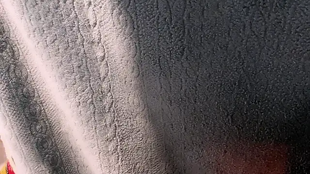 Im IVE LOVE online show from February 20, 2026, 2:19 pm