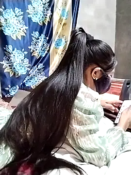 Cute-Ridhima online show from March 15, 2025, 2:56 am