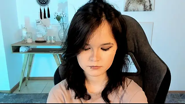 Elainebeness online show from February 28, 2025, 10:50 pm