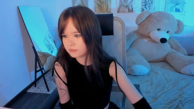 Elainebeness online show from March 31, 2026, 4:20 pm