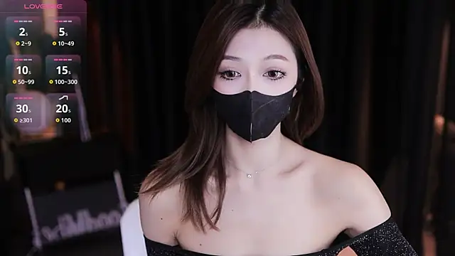 LucyKI online show from November 23, 2025, 2:05 pm