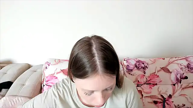 Snapshot of Sweetmojito chatting on December 10, 2024, 4:56 am Sweetmojito online show from December 10, 2024, 4:56 am