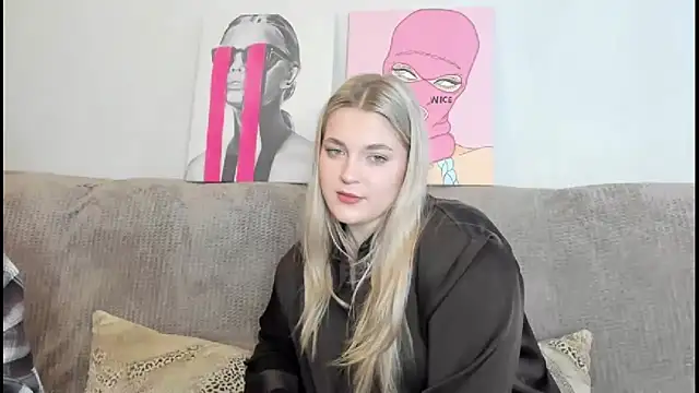 Snapshot of Sweetmojito chatting on November 21, 2025, 6:12 am Sweetmojito online show from November 21, 2025, 6:12 am