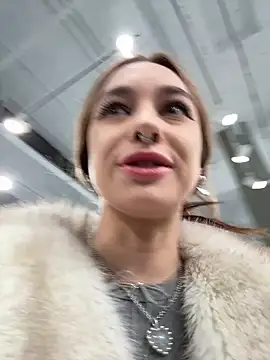Snapshot of Cherry____Pie chatting on December 15, 2024, 5:10 pm Cherry Pie online show from December 15, 2024, 5:10 pm