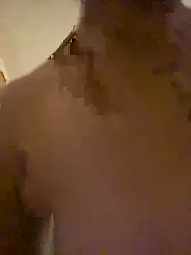 Miss oliviaa online show from April 12, 2026, 8:01 pm