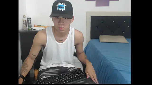 logannth online show from October 12, 2025, 7:48 pm