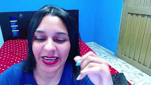 Snapshot of Juicy_pamela5 chatting on December 5, 2024, 8:38 pm Juicy pamela5 online show from December 5, 2024, 8:38 pm