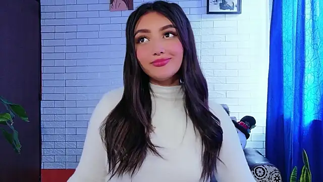 Snapshot of Afrodita_Shalom chatting on December 5, 2025, 4:38 pm Afrodita Shalom online show from December 5, 2025, 4:38 pm