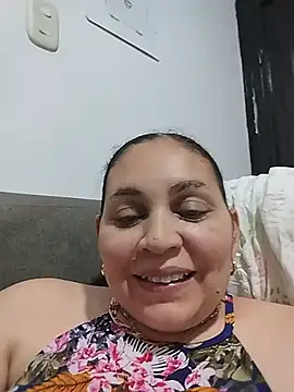 Snapshot of MirandaSoto chatting on July 31, 2026, 4:01 am MirandaSoto online show from July 31, 2026, 4:01 am