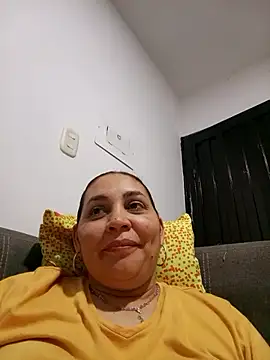 MirandaSoto online show from February 3, 2026, 3:26 am