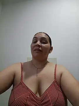 Snapshot of MirandaSoto chatting on June 11, 2026, 3:36 am MirandaSoto online show from June 11, 2026, 3:36 am