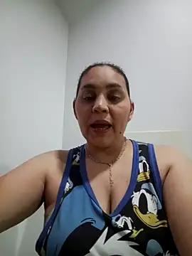 Snapshot of MirandaSoto chatting on May 2, 2026, 4:07 am MirandaSoto online show from May 2, 2026, 4:07 am