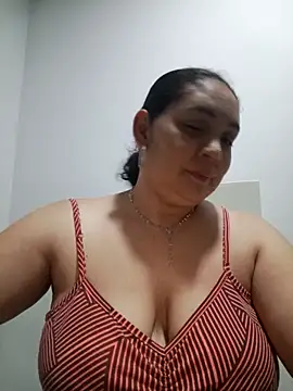 MirandaSoto online show from October 29, 2025, 3:27 am