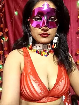 Stripy Doll online show from February 27, 2025, 10:55 am