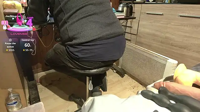 misteryman1956 online show from March 1, 2026, 8:09 pm