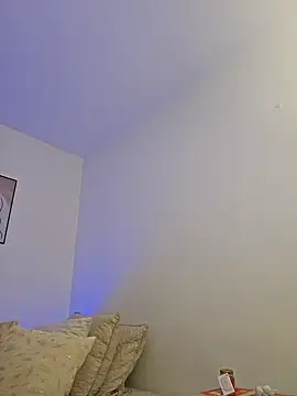 VictoriaEvaans  online show from March 5, 2025, 11:49 pm