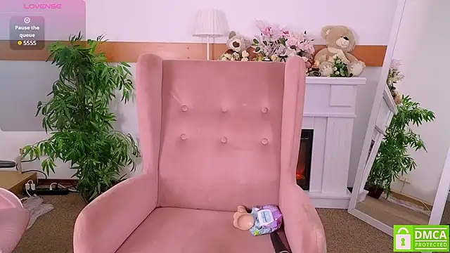 Snapshot of MirraBellanta chatting on January 14, 2026, 10:35 pm MirraBellanta online show from January 14, 2026, 10:35 pm