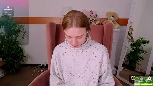 Snapshot of MirraBellanta chatting on December 19, 2025, 10:01 pm MirraBellanta online show from December 19, 2025, 10:01 pm