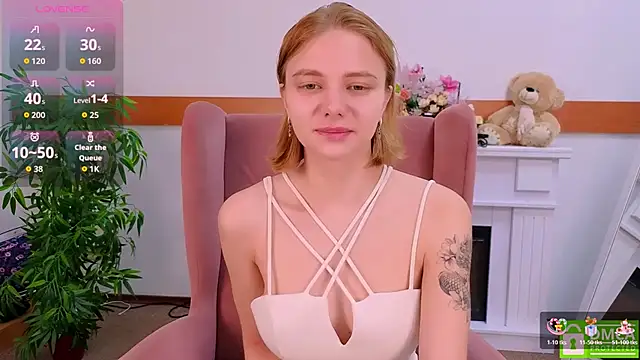 Snapshot of MirraBellanta chatting on November 16, 2025, 10:57 pm MirraBellanta online show from November 16, 2025, 10:57 pm