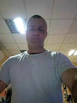 Snapshot of Crek666 chatting on January 10, 2025, 5:15 am Crek666 online show from January 10, 2025, 5:15 am