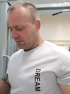 Crek666 online show from April 18, 2026, 3:31 am