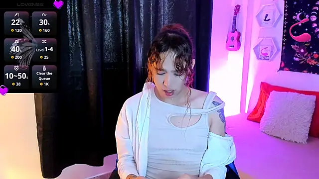 Snapshot of sophieMarshall01 chatting on October 15, 2025, 8:06 pm sophieMarshall01 online show from October 15, 2025, 8:06 pm