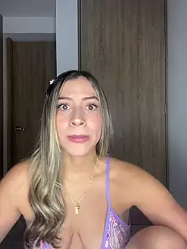 Issabela G1 online show from February 13, 2025, 2:56 am