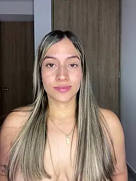 Issabela G1 online show from January 29, 2025, 2:19 am