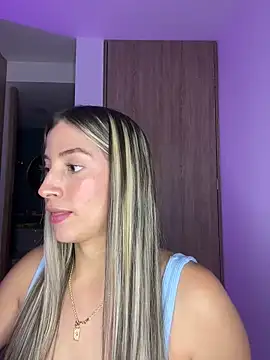 Issabela G1 online show from February 1, 2025, 11:16 pm