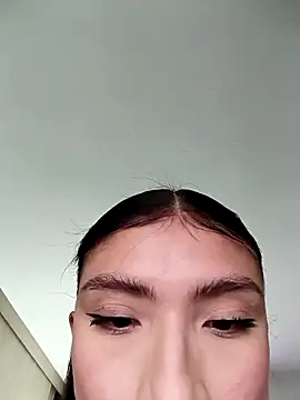 Snapshot of yeibles chatting on September 24, 2025, 12:29 am yeibles online show from September 24, 2025, 12:29 am