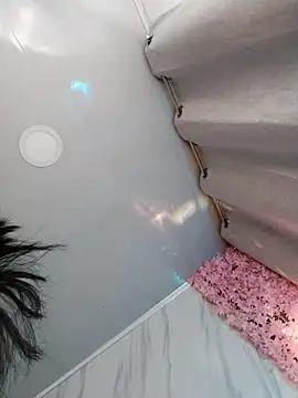 Nanda Vixen online show from December 2, 2025, 10:17 am