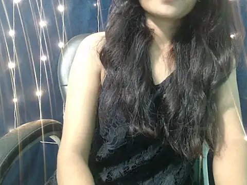 Snapshot of Yashi chatting on October 30, 2025, 9:55 pm Yashi online show from October 30, 2025, 9:55 pm