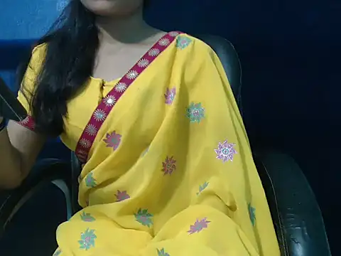 Snapshot of Yashi chatting on September 21, 2025, 10:53 am Yashi online show from September 21, 2025, 10:53 am