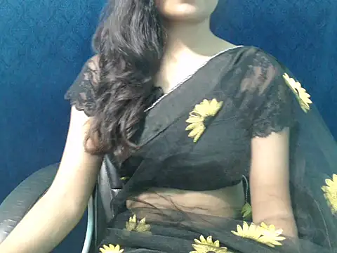 Snapshot of Yashi chatting on September 27, 2025, 2:45 pm Yashi online show from September 27, 2025, 2:45 pm