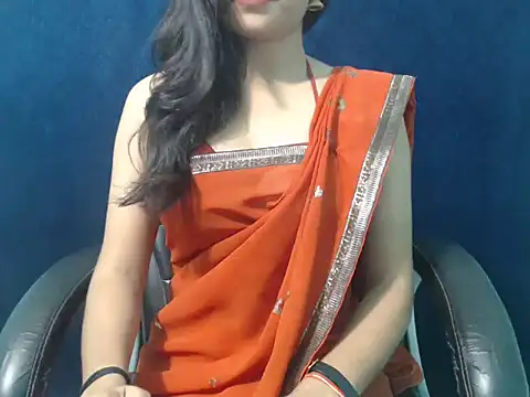 Snapshot of Yashi chatting on October 9, 2025, 2:28 pm Yashi online show from October 9, 2025, 2:28 pm