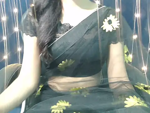 Snapshot of Yashi chatting on October 29, 2025, 11:53 am Yashi online show from October 29, 2025, 11:53 am