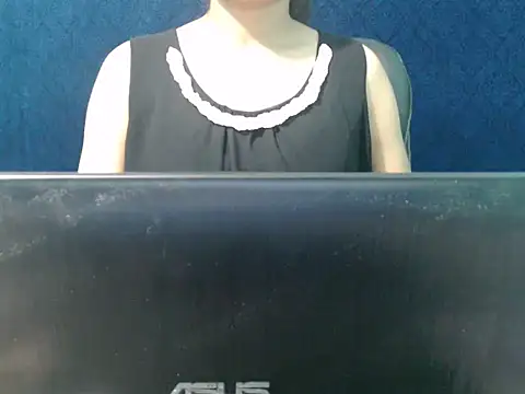 Snapshot of Yashi chatting on September 18, 2025, 6:33 pm Yashi online show from September 18, 2025, 6:33 pm