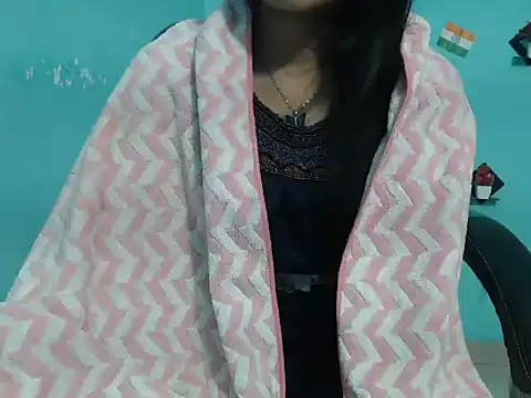 Snapshot of Yashi chatting on March 5, 2025, 10:10 pm Yashi online show from March 5, 2025, 10:10 pm