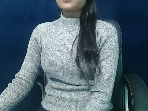 Snapshot of Yashi chatting on November 27, 2025, 5:35 pm Yashi online show from November 27, 2025, 5:35 pm