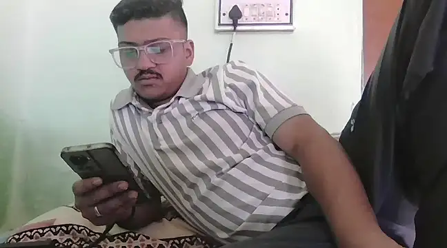 Snapshot of rexxonsex chatting on March 7, 2025, 8:56 am rexxonsex online show from March 7, 2025, 8:56 am