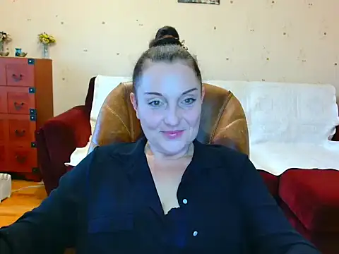 Alice3694 online show from November 13, 2025, 7:01 am