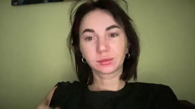 Snapshot of EvilDemon94 chatting on December 2, 2025, 7:32 am EvilDemon94 online show from December 2, 2025, 7:32 am