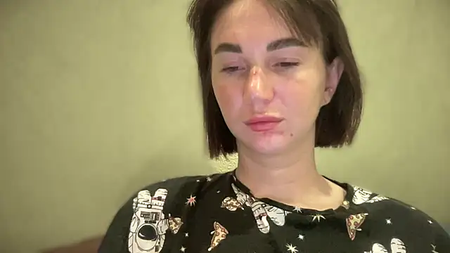 Snapshot of EvilDemon94 chatting on October 5, 2025, 4:42 pm EvilDemon94 online show from October 5, 2025, 4:42 pm