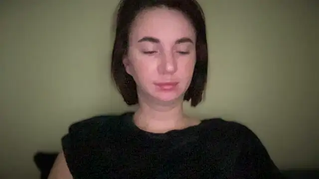 Snapshot of EvilDemon94 chatting on October 25, 2025, 5:28 am EvilDemon94 online show from October 25, 2025, 5:28 am